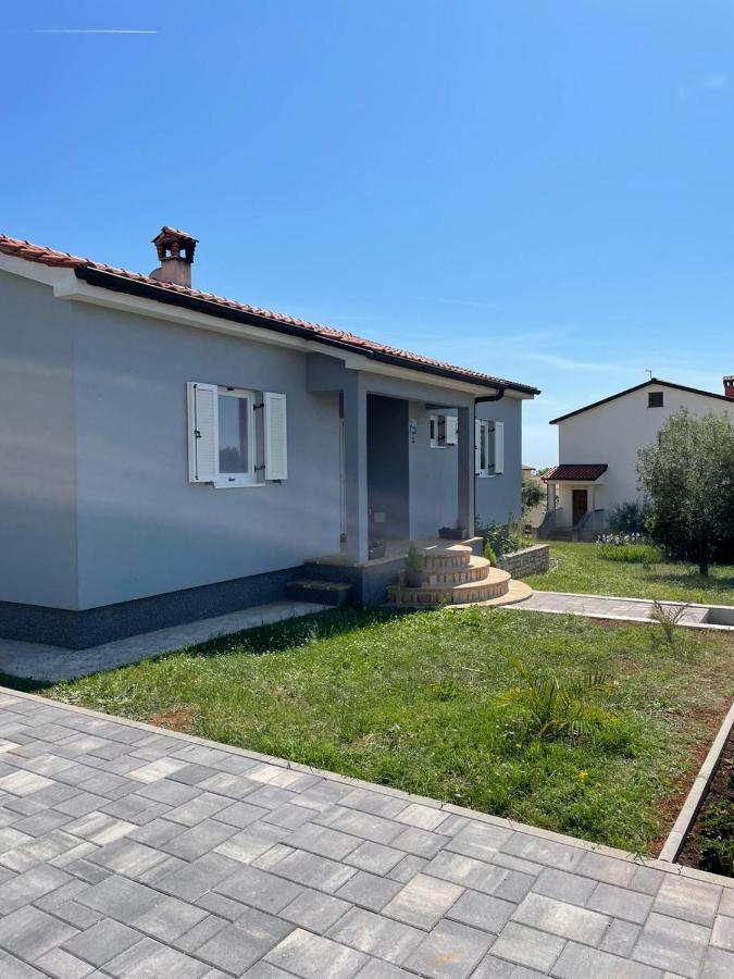 Holiday Home Mihaela Višnjan Exteriör bild